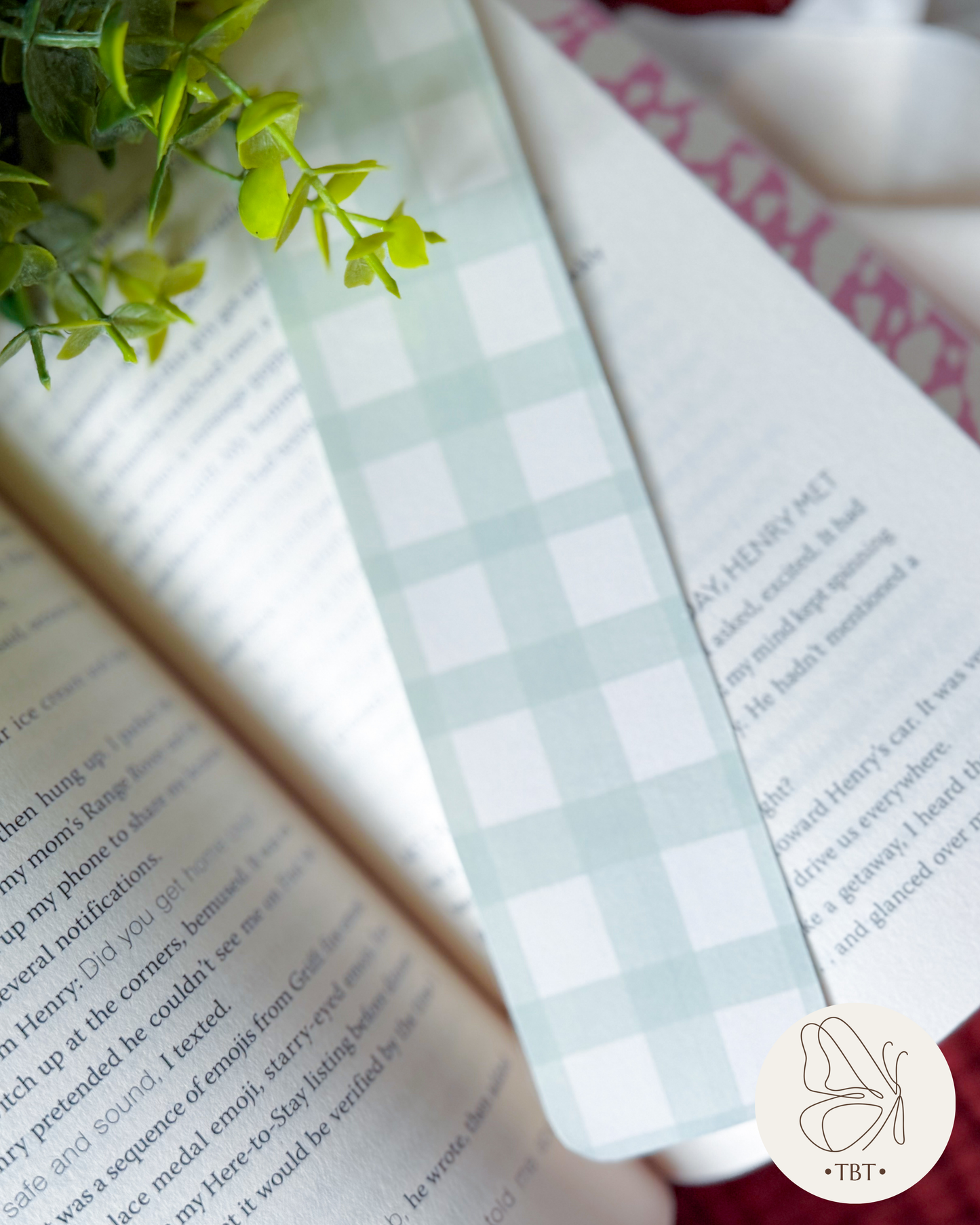 Picnic Chapter Check Bookmark